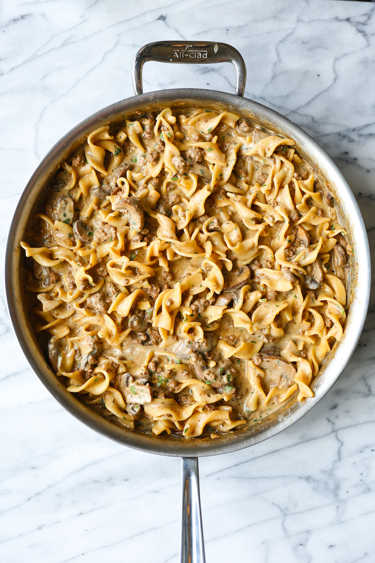 One Pot Beef Stroganoff - Now you can make everyone's favorite stroganoff in ONE POT with ground beef! No-fuss + budget-friendly with the quickest clean-up!